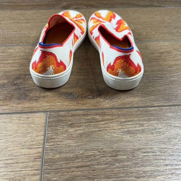 Rothys Kids Sz 2  flame sneakers white machine washable Style 007-107 Slip-On - Picture 6 of 8